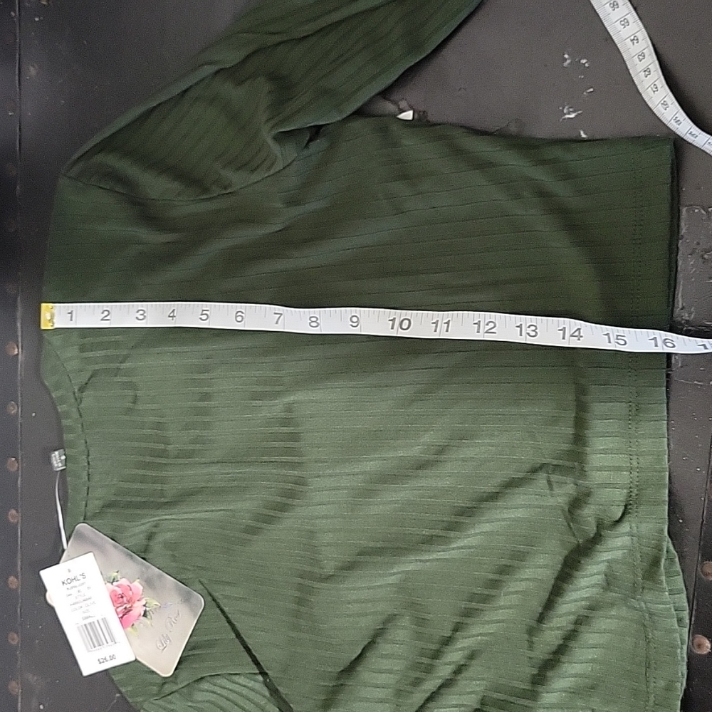 LILLY ROSE Small Ribbed Olive Crop - Picture 10 of 10